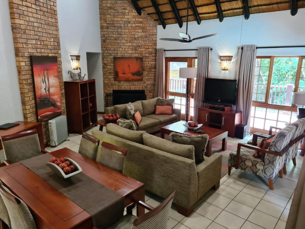 Kruger Park Lodge Unit No 615 With Private Pool 헤이지뷰 외부 사진